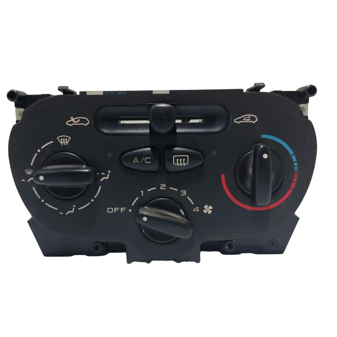 Mando Control de Aire Acondicionado Peugeot 206 1.4 2001-2008  1068701 6451VG Usado